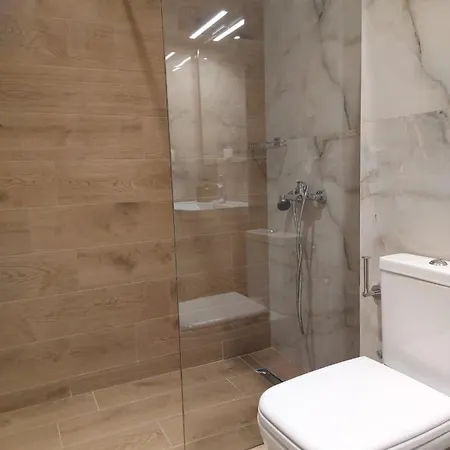 Square Apartment